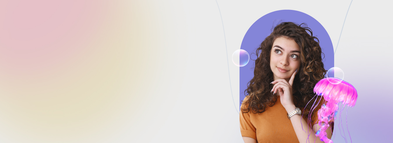 mujer pensativa mirando hacia el frente